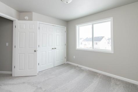 6826 Thomas Street Horace ND 58047