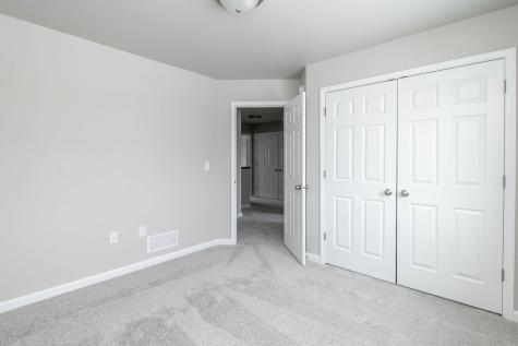 6826 Thomas Street Horace ND 58047