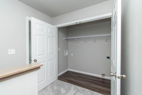 6826 Thomas Street Horace ND 58047