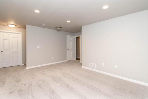 6826 Thomas Street Horace ND 58047