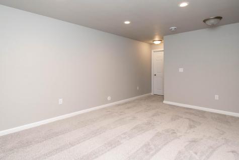 6826 Thomas Street Horace ND 58047