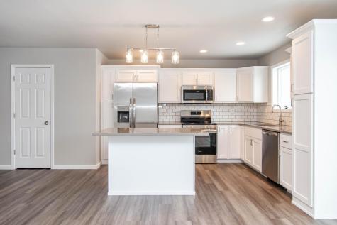 6826 Thomas Street Horace ND 58047