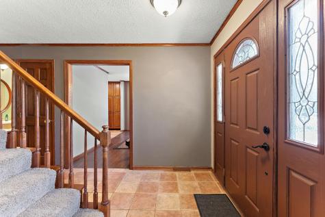 9888 Oak Shore Drive Lakeville MN 55044