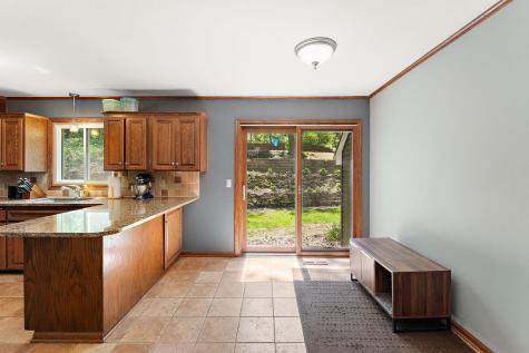 9888 Oak Shore Drive Lakeville MN 55044