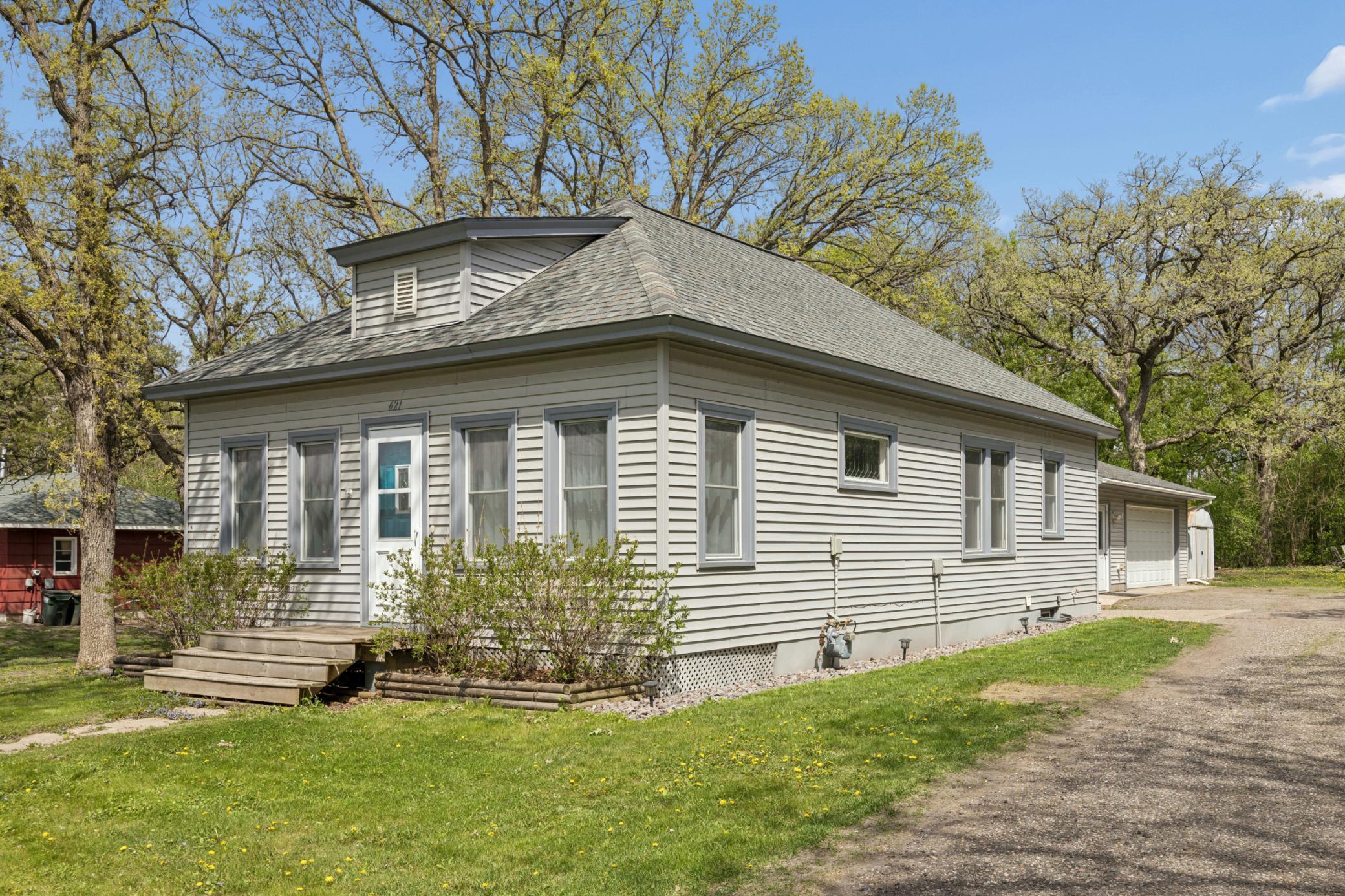 621 Hazel Avenue E Kimball MN 55353