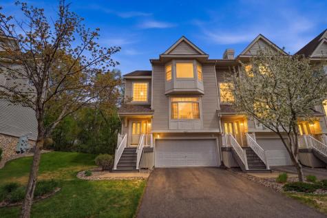 8852 Brunell Way Inver Grove Heights MN 55076