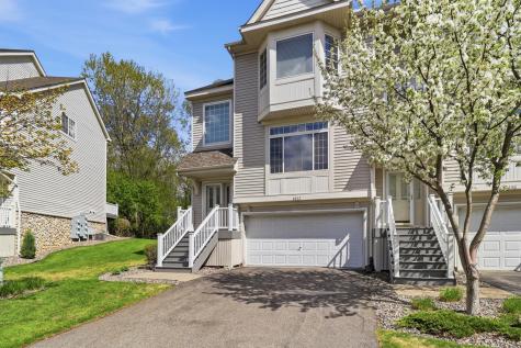 8852 Brunell Way Inver Grove Heights MN 55076