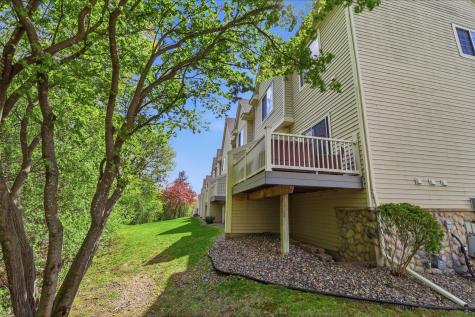 8852 Brunell Way Inver Grove Heights MN 55076