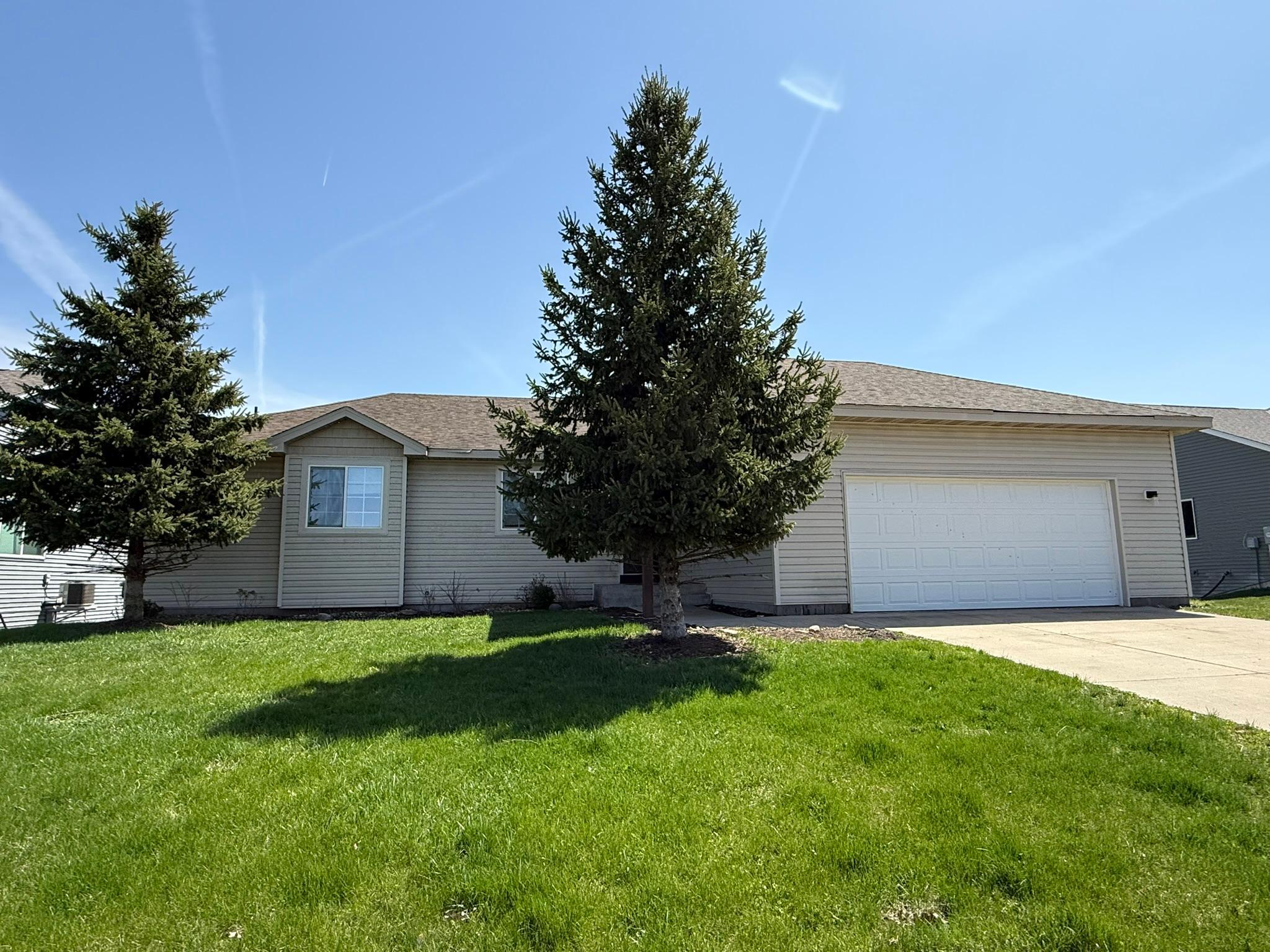 211 Fischer Street NW Montgomery MN 56069