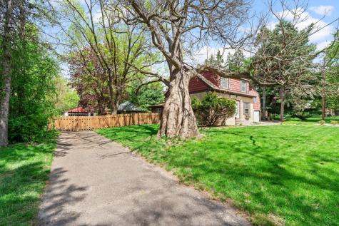 613 Labore Road Little Canada MN 55117