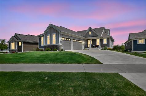 11527 Arnie Way N Lake Elmo MN 55042