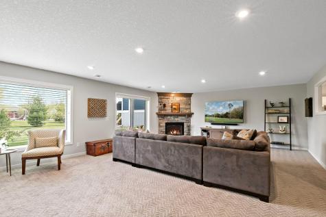 11527 Arnie Way N Lake Elmo MN 55042