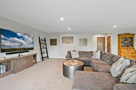 11527 Arnie Way N Lake Elmo MN 55042