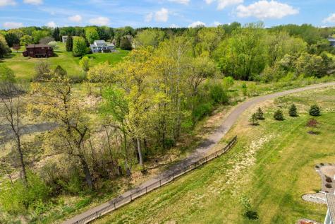11527 Arnie Way N Lake Elmo MN 55042