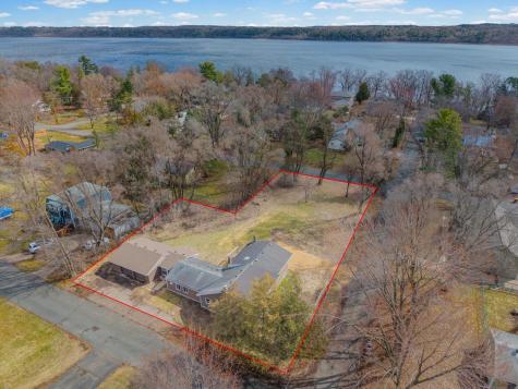 1589 Racine Avenue S Lake Saint Croix Beach MN 55043