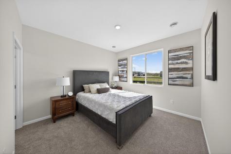 1805 Lynx Place SE Pine Island MN 55963