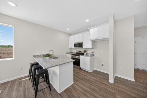 1805 Lynx Place SE Pine Island MN 55963