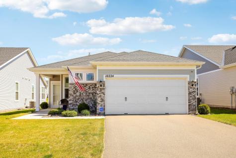 10224 Ironwood Lane Rogers MN 55374