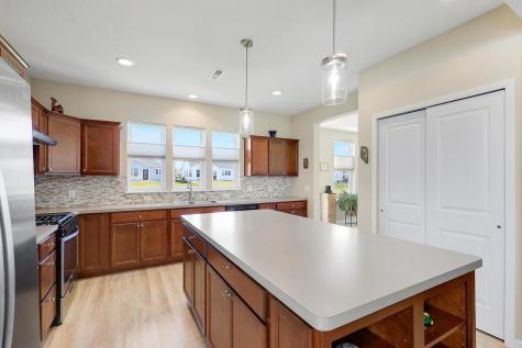 10224 Ironwood Lane Rogers MN 55374