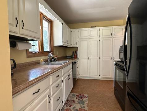 25668 Tonseth Road Erhard MN 56534