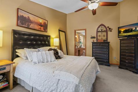 12481 88th Place N Maple Grove MN 55369