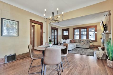 2019 Cottage Avenue E Saint Paul MN 55119