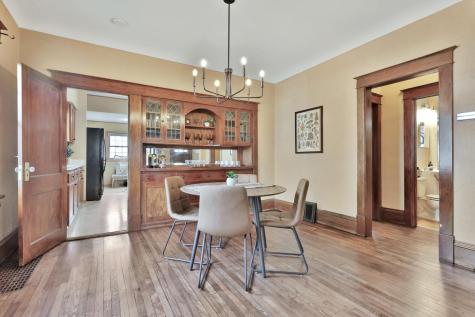 2019 Cottage Avenue E Saint Paul MN 55119