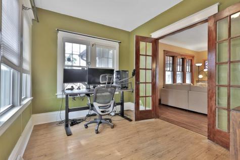 2019 Cottage Avenue E Saint Paul MN 55119