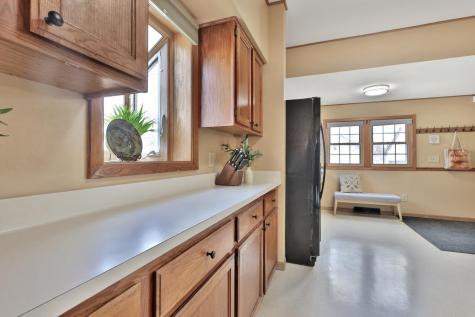 2019 Cottage Avenue E Saint Paul MN 55119