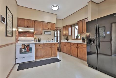 2019 Cottage Avenue E Saint Paul MN 55119