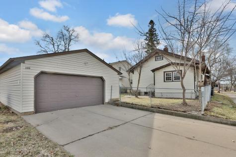 2019 Cottage Avenue E Saint Paul MN 55119