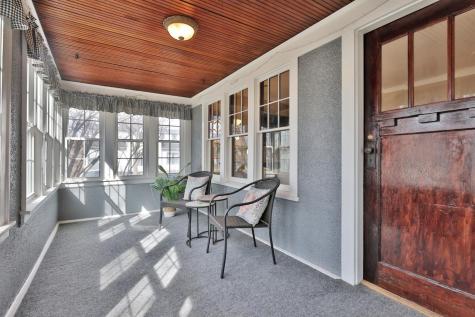 2019 Cottage Avenue E Saint Paul MN 55119