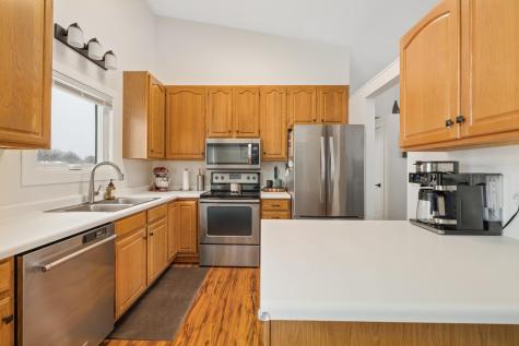 2814 Village Green Drive Moorhead MN 56560