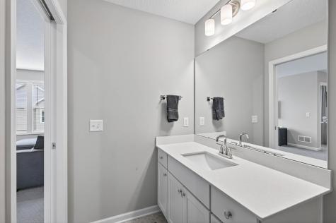 2168 Westpointe Drive Hastings MN 55033