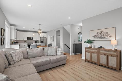 2168 Westpointe Drive Hastings MN 55033