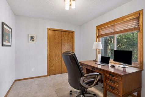 3800 Dunbar Court Brooklyn Park MN 55443