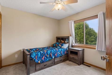 3800 Dunbar Court Brooklyn Park MN 55443