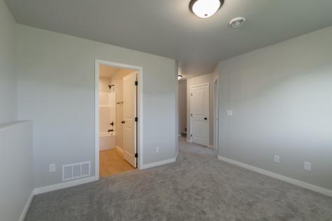 6208 86th Avenue S Horace ND 58047