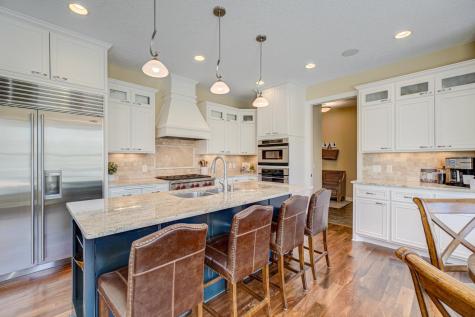 587 Lake Ridge Drive Shoreview MN 55126
