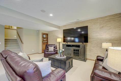 587 Lake Ridge Drive Shoreview MN 55126