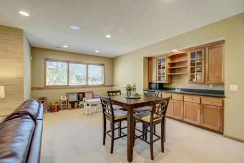 587 Lake Ridge Drive Shoreview MN 55126