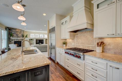 587 Lake Ridge Drive Shoreview MN 55126