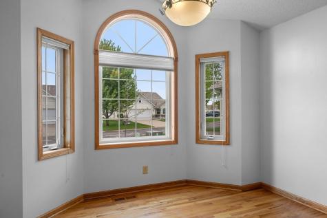 333 25th Lane SE Cambridge MN 55008