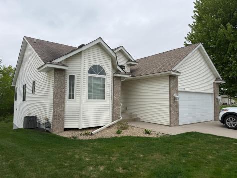 333 25th Lane SE Cambridge MN 55008