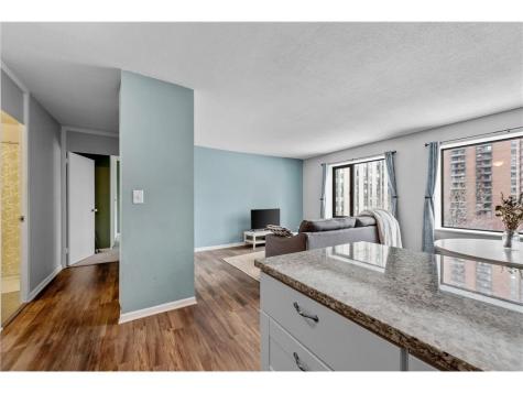 15 S 1st Street Minneapolis MN 55401