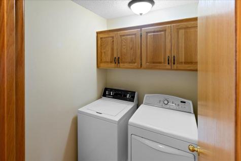828 Winsome Way NW Isanti MN 55040