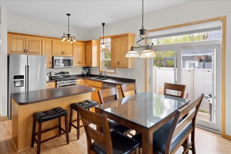 828 Winsome Way NW Isanti MN 55040