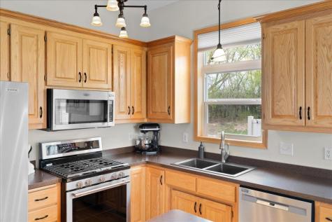 828 Winsome Way NW Isanti MN 55040