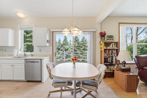 1573 Johnny Cake Alcove Eagan MN 55122