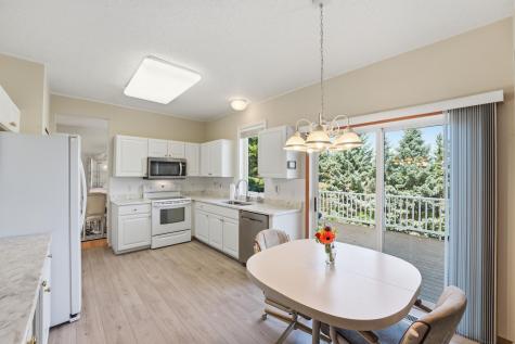 1573 Johnny Cake Alcove Eagan MN 55122